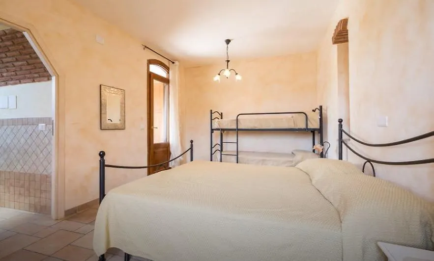 Villa Brezza Marina Ali Terme 0*, Scaletta Zanclea