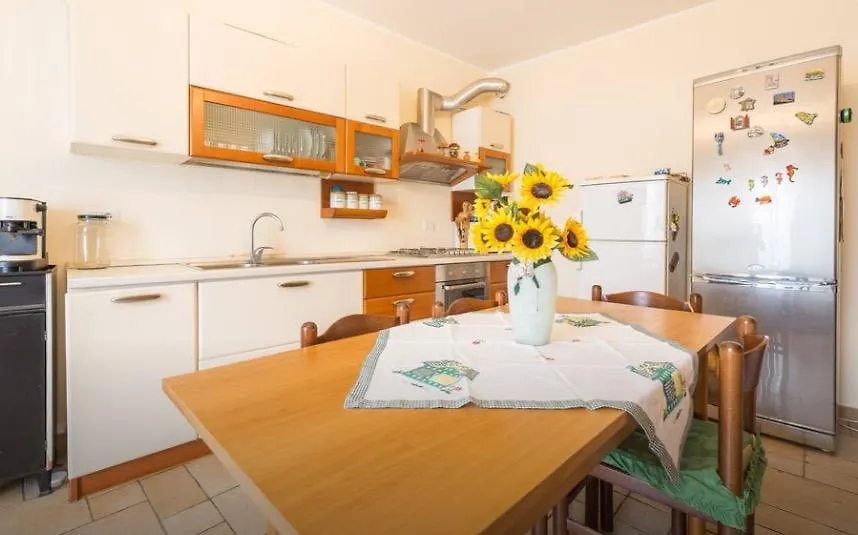 Bed & Breakfast Villa Brezza Marina Ali Terme